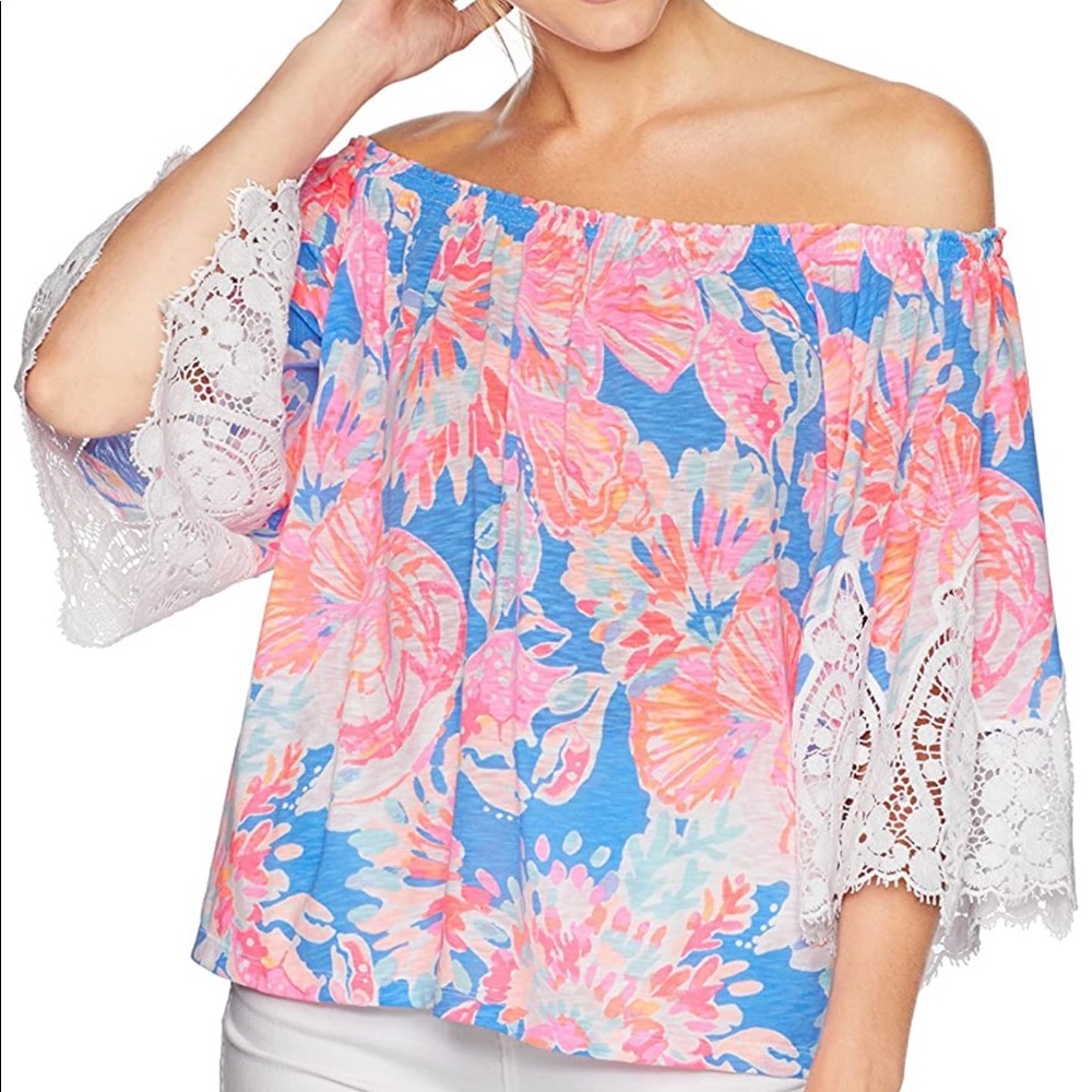 **SOLD**NWT Bay Dreamin Zaylee Top Lilly Pulitzer